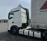 Mercedes-Benz Actros image 4