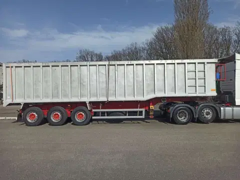 Wilcox Tipper (2024-04-24T00:00:00.000Z)