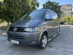 Volkswagen Multivan image 2