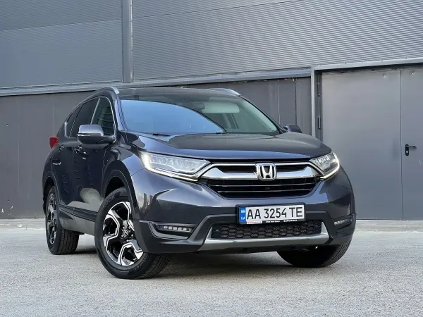 Honda CR-V image 1
