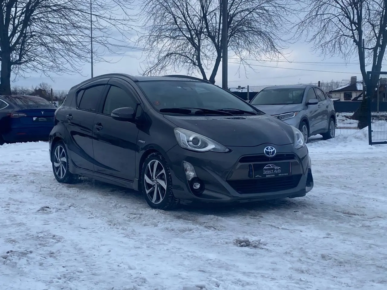 Toyota Aqua image 1