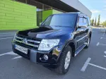 Mitsubishi Pajero Wagon image 3
