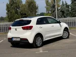 Kia Rio image 4