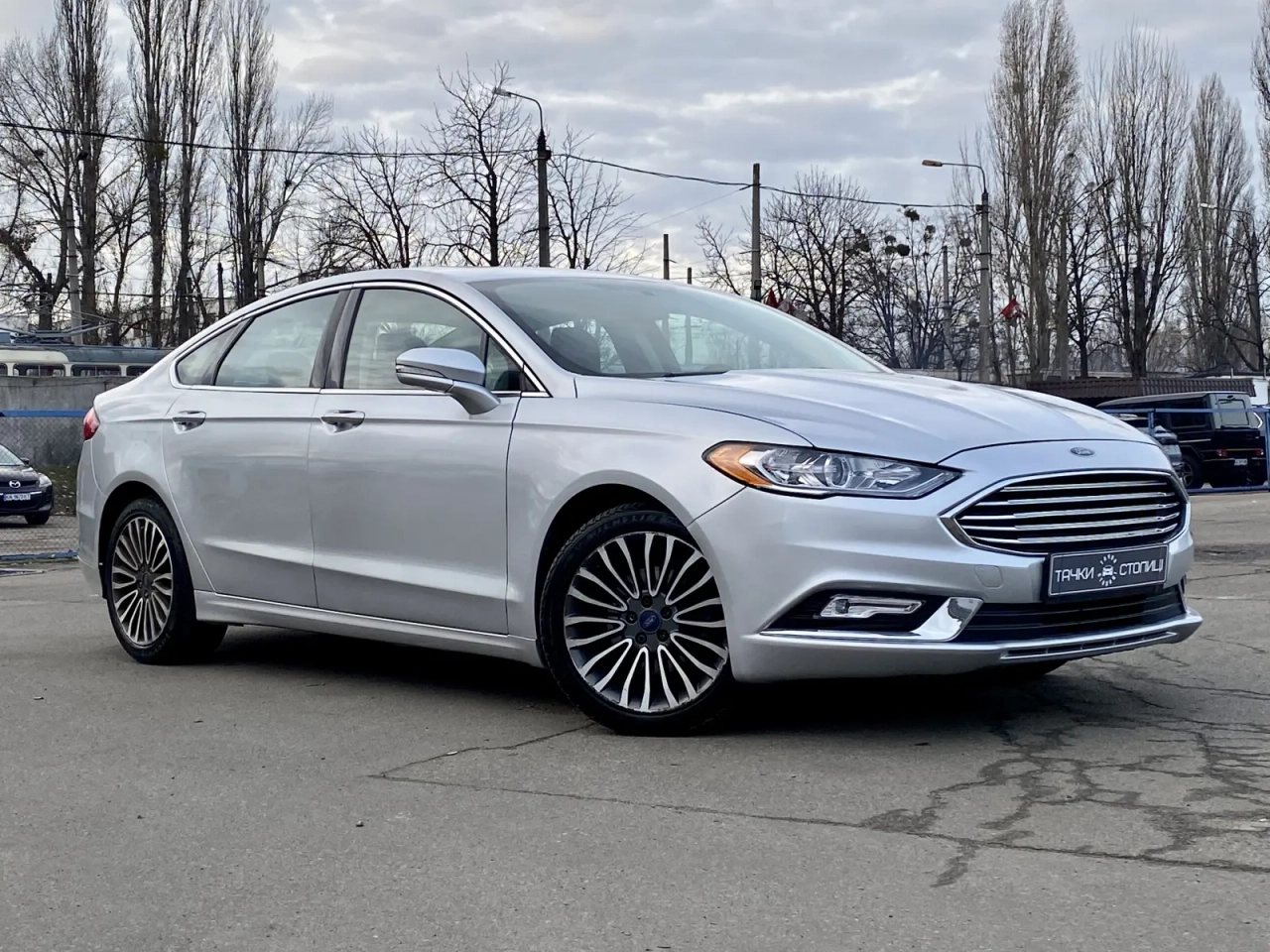Ford Fusion image 1