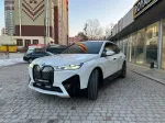 BMW IX xDrive 40 image 3
