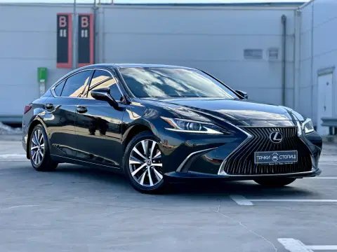 Lexus ES (2024-02-09T00:00:00.000Z)
