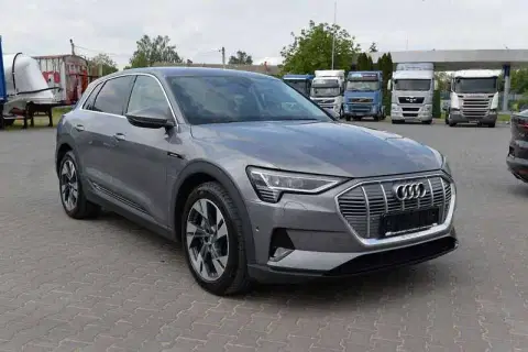 Audi e-tron (2024-07-30T00:00:00.000Z)