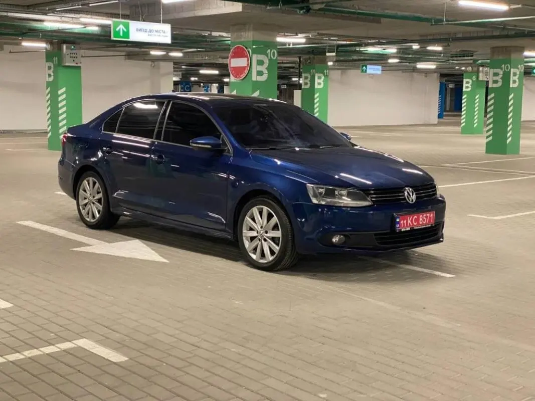 Volkswagen Jetta image 1
