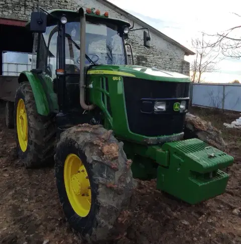 John Deere 6110B (2024-05-20T00:00:00.000Z)