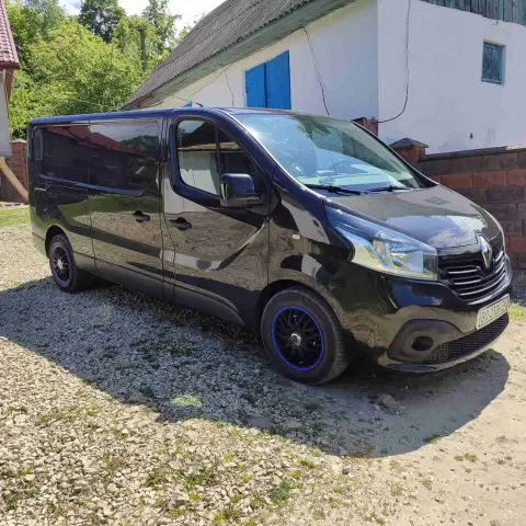 Renault Trafic (2024-06-05T00:00:00.000Z)