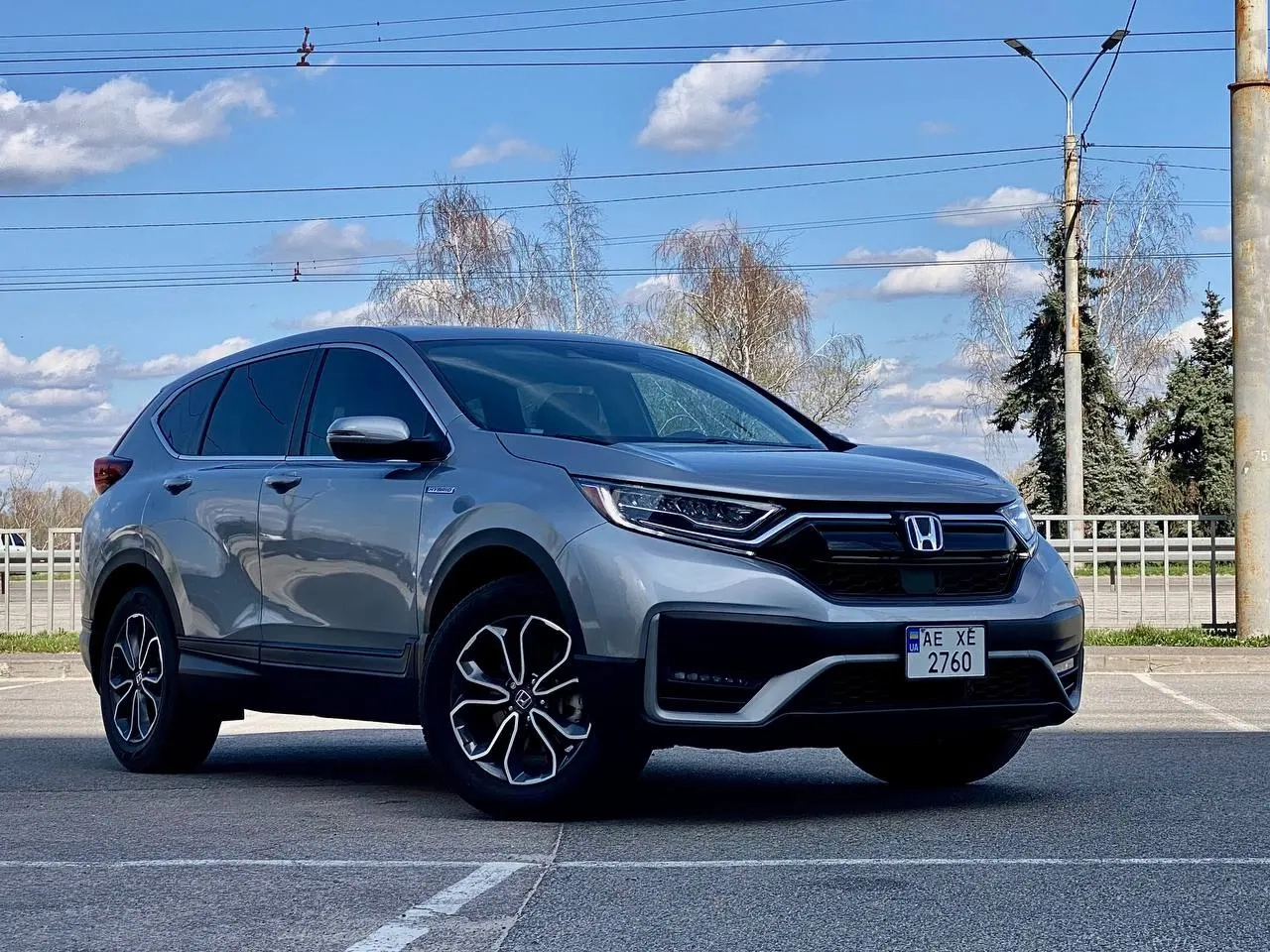 Honda CR-V image 1