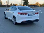 Kia K5 image 3
