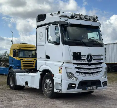 Mercedes-Benz Actros (2025-02-14T00:00:00.000Z)