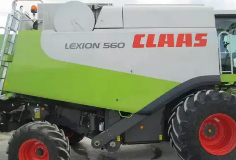 CLAAS Lexion 560 (2024-06-20T00:00:00.000Z)