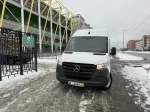 Mercedes-Benz Sprinter image 4