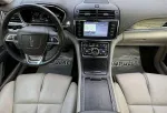 Lincoln Continental image 9