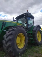 John Deere 8360R image 2