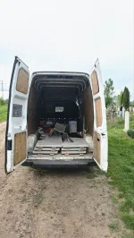 Ford Transit image 3