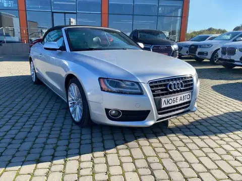 Audi A5 (2023-12-19T00:00:00.000Z)