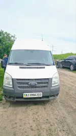 Ford Transit image 14