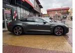 Audi e-tron image 4