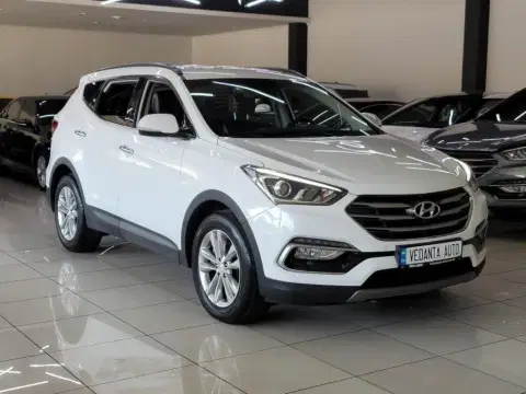 Hyundai Santa Fe (2024-08-09T00:00:00.000Z)