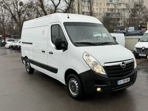 Opel Movano (2024-03-13T00:00:00.000Z)