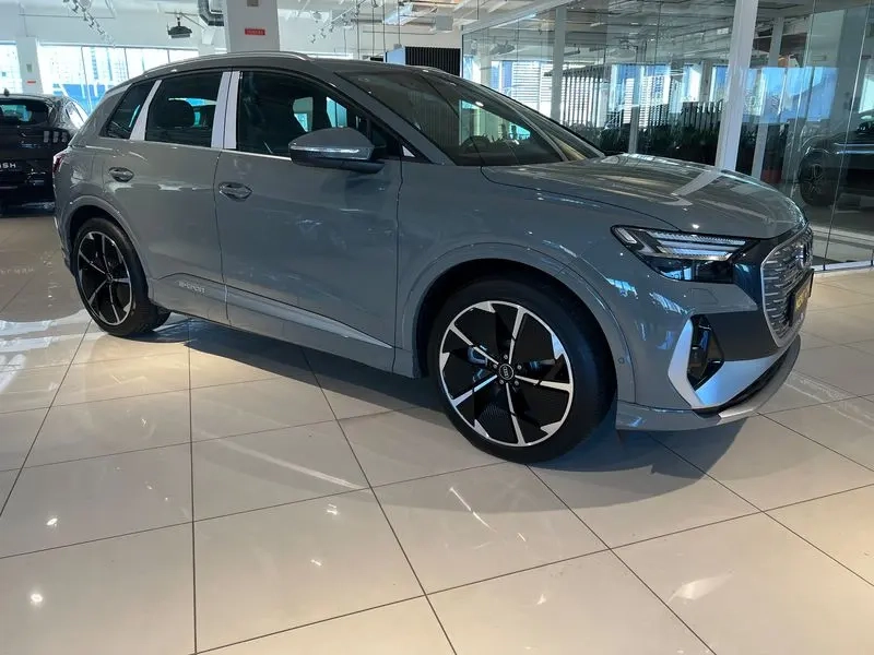Audi Q4 image 1