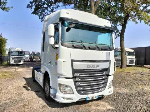 DAF XF 106 460 (2024-08-05T00:00:00.000Z)