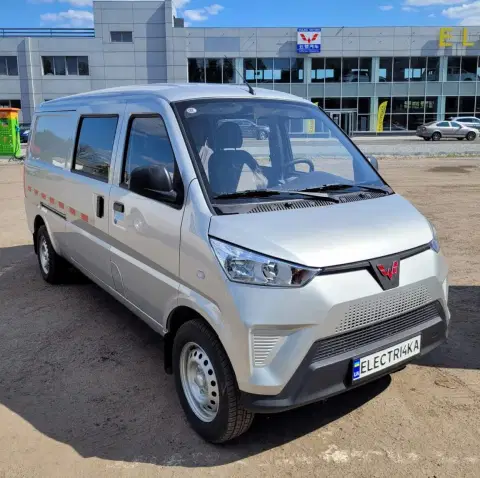 Wuling Mini Cargo Van (2025-01-29T00:00:00.000Z)