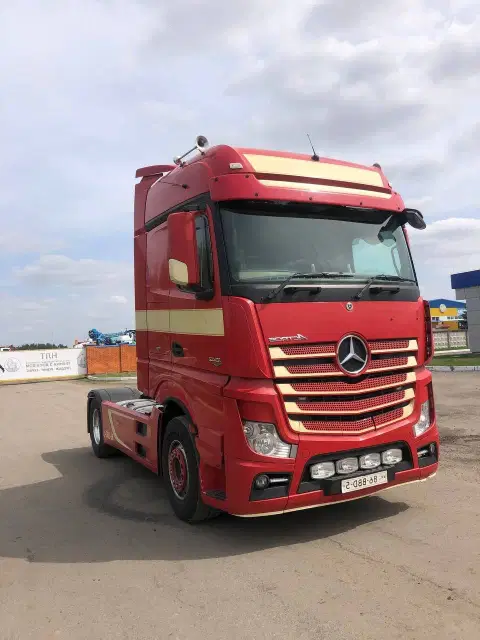 Mercedes-Benz Actros 1842 (2023-09-11T00:00:00.000Z)