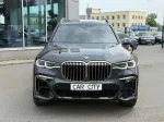 BMW X7 image 2
