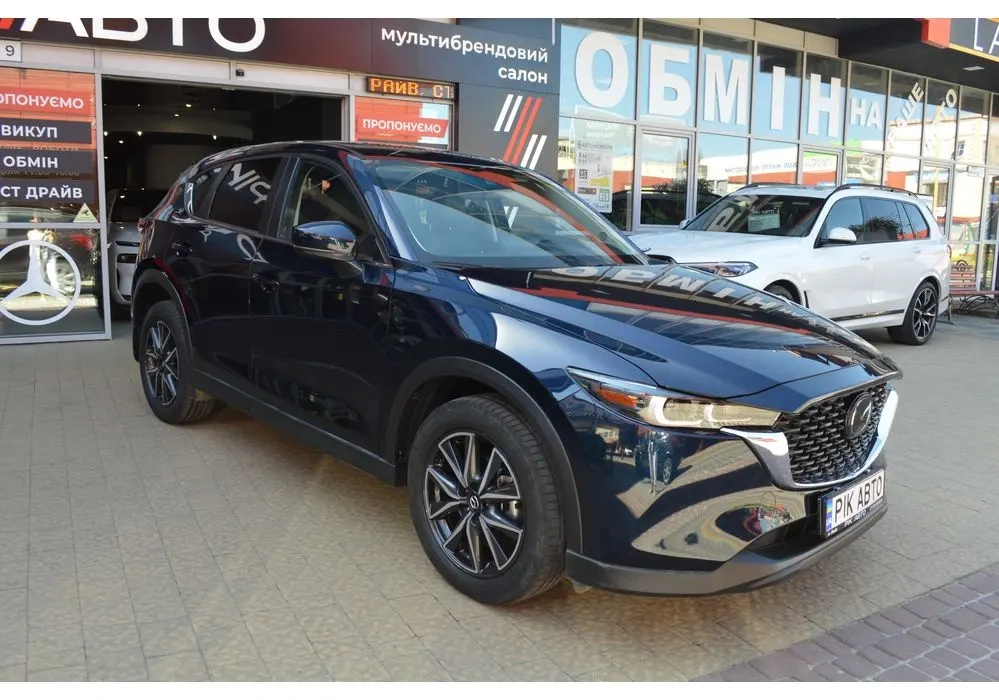 Mazda CX-5 image 1