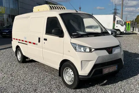 Wuling EV50 (2025-03-01T00:00:00.000Z)