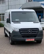 Mercedes-Benz Sprinter image 4