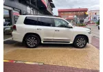 Toyota Land Cruiser image 4