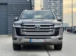 Toyota Land Cruiser image 2