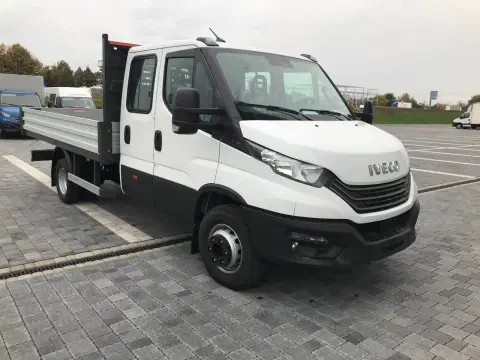 IVECO Daily (2023-12-22T00:00:00.000Z)