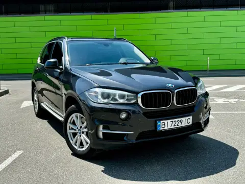 BMW X5 (2024-08-06T00:00:00.000Z)