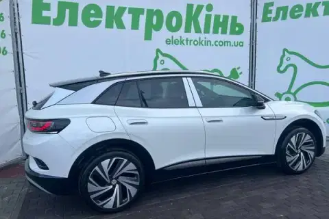 Volkswagen ID.4 Crozz (2023-12-05T00:00:00.000Z)