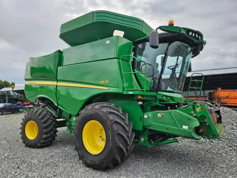 John Deere S670 (2024-04-04T00:00:00.000Z)