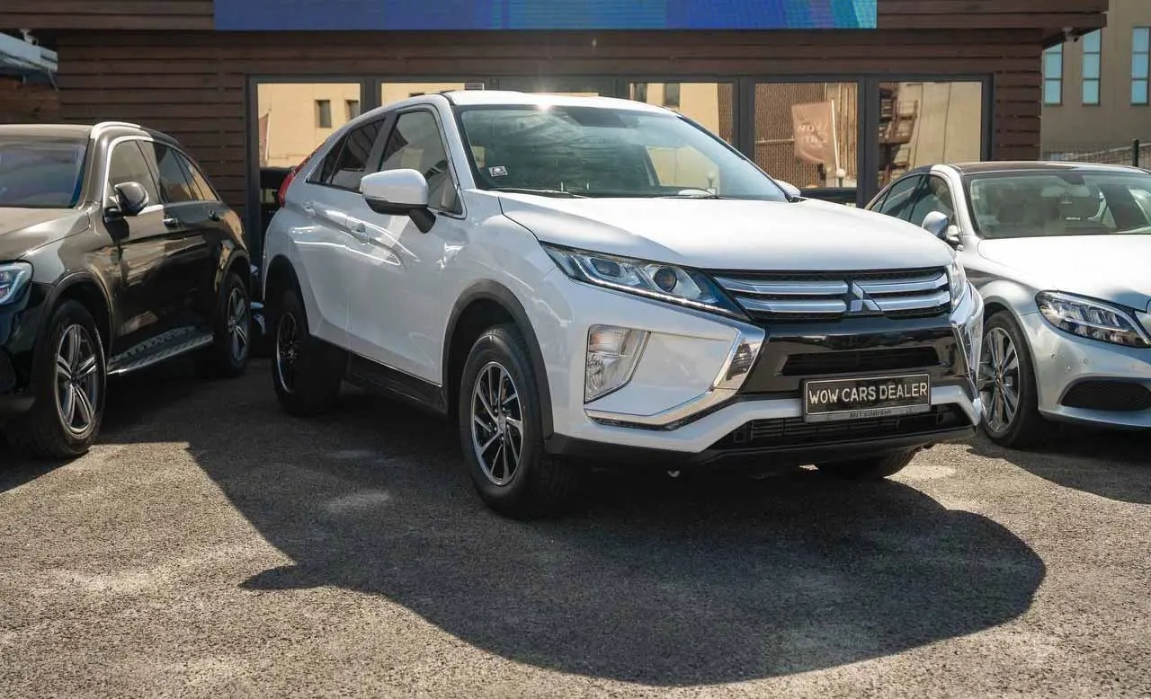 Mitsubishi Eclipse Cross image 1