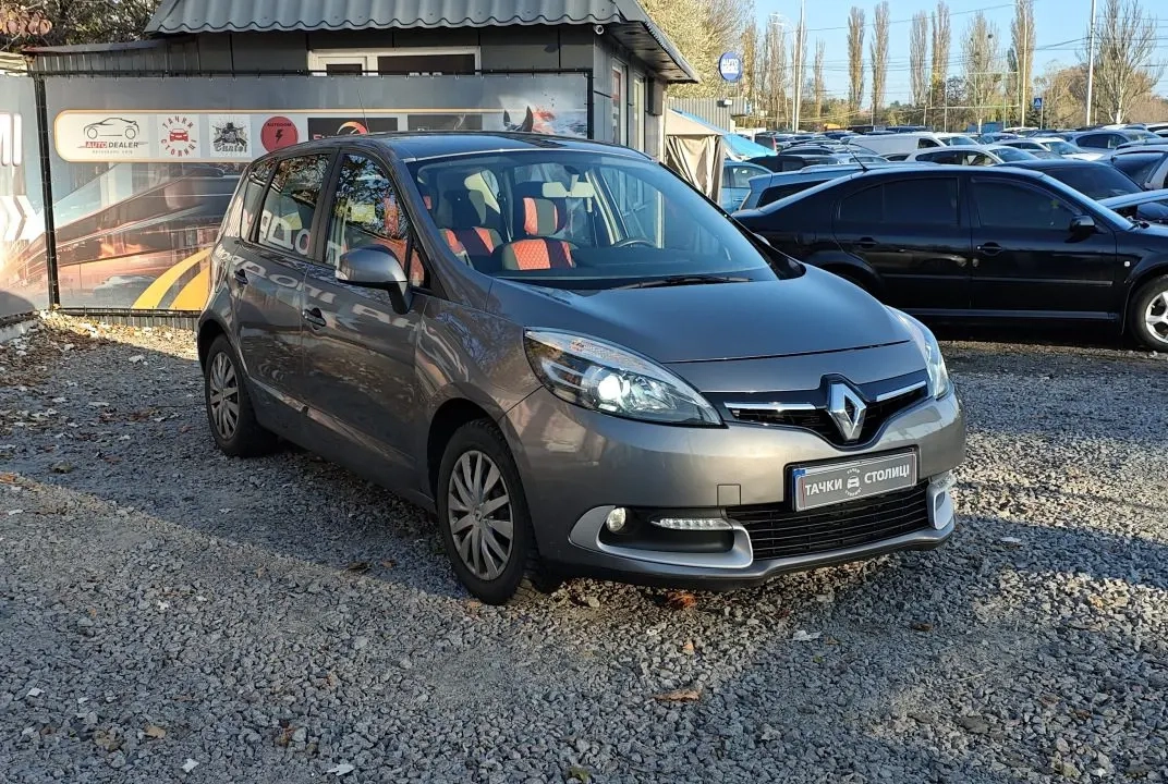 Renault Scenic image 1