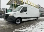 Mercedes-Benz Sprinter image 3