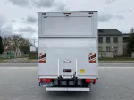 Mercedes-Benz Sprinter image 4