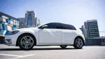 Volkswagen Golf R-Line image 3