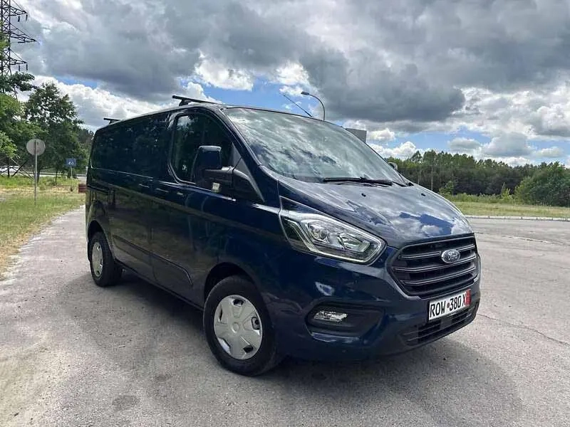 Ford Transit Custom image 1