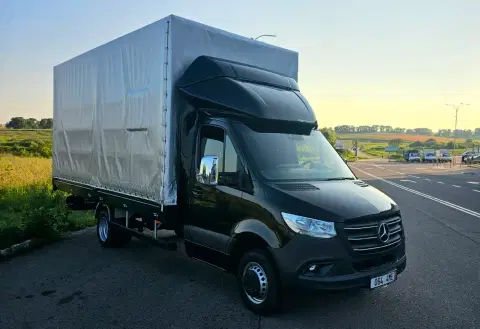 Mercedes-Benz Sprinter (2024-06-18T00:00:00.000Z)
