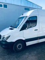 Mercedes-Benz Sprinter image 2