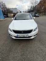 Peugeot 301 image 2